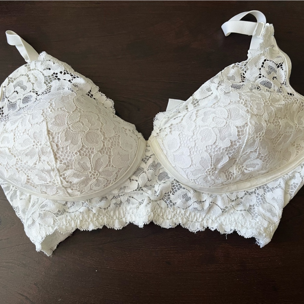 Maidenform off white Lace Bra
